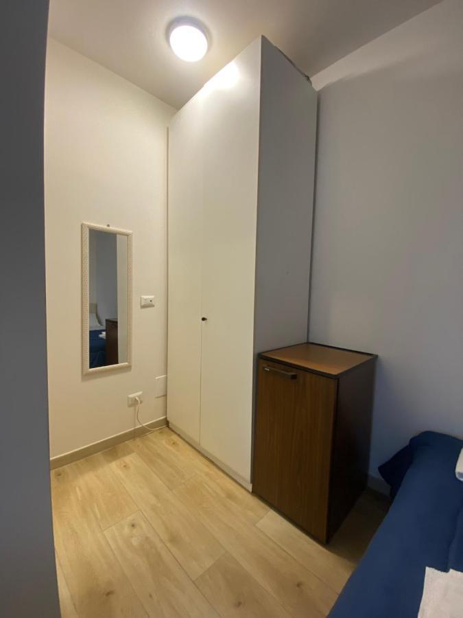 Mini Loft - Bari Centro - A Due Passi Dal Mare Lägenhet Exteriör bild